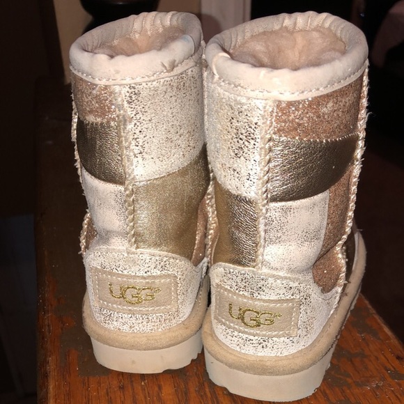 Ugg Boots - Picture 2 of 4